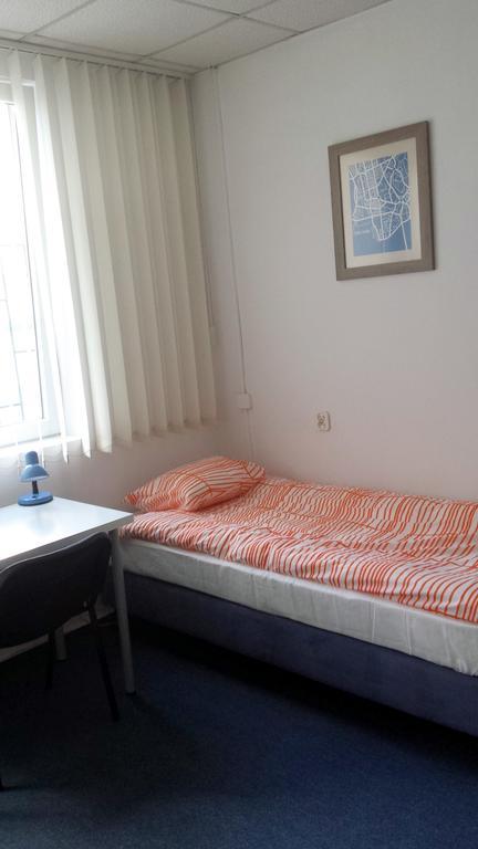 Hostel Erasmus House Warschau Zimmer foto